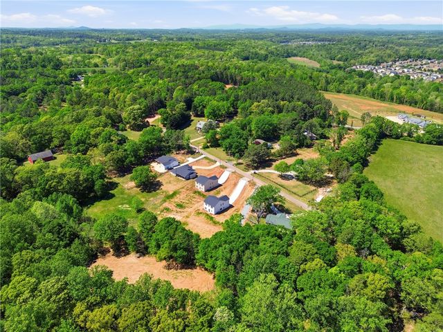 407 Wyatt Road, Piedmont, SC 29673