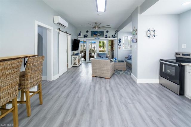 576 Coconut AVE, Goodland, FL 34140