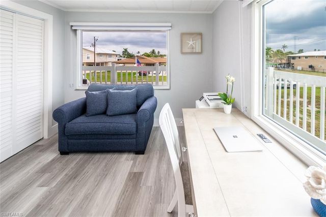 576 Coconut AVE, Goodland, FL 34140