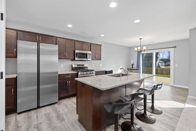 13812 Rame Pass, Fort Wayne, IN 46845