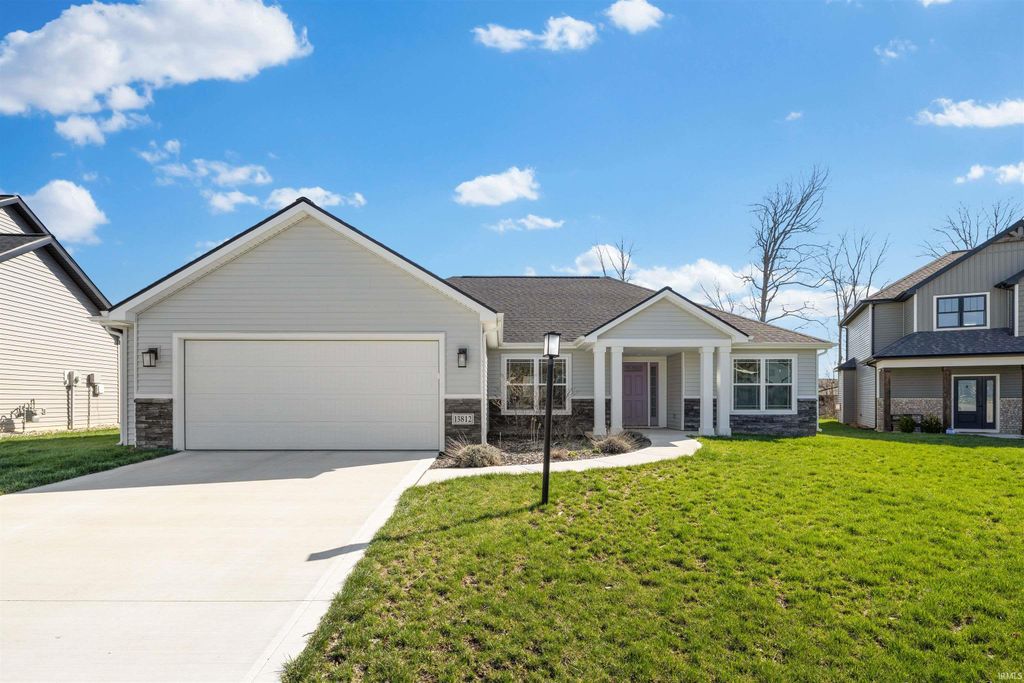 13812 Rame Pass, Fort Wayne, IN 46845