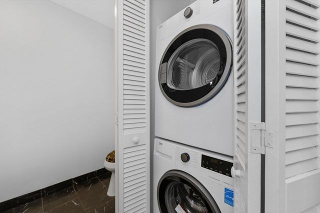 241 Perkins St C407, Boston, MA 02130