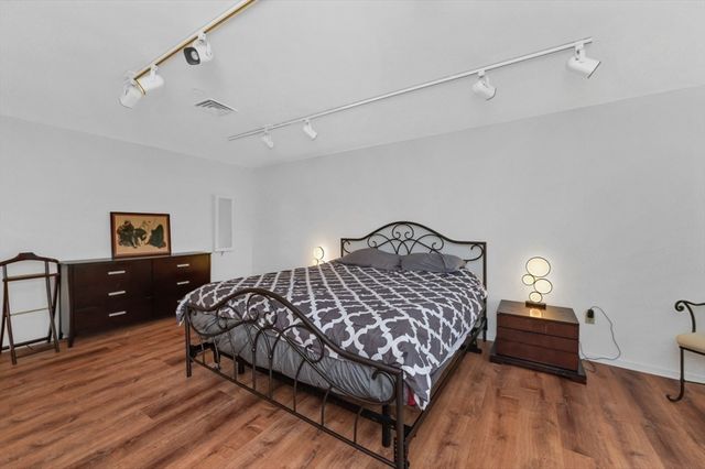 241 Perkins St C407, Boston, MA 02130