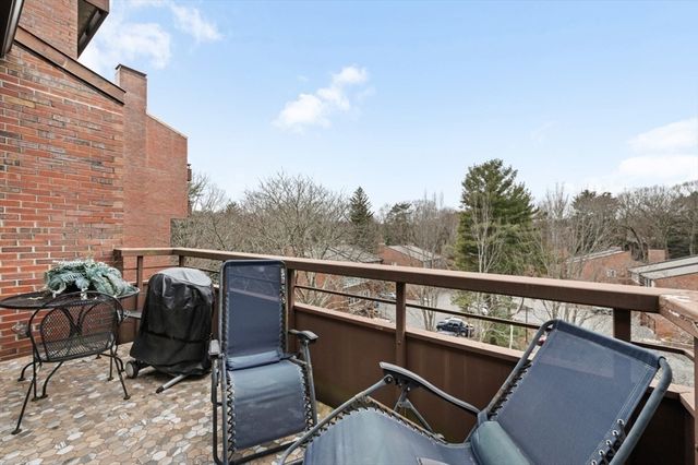 241 Perkins St C407, Boston, MA 02130