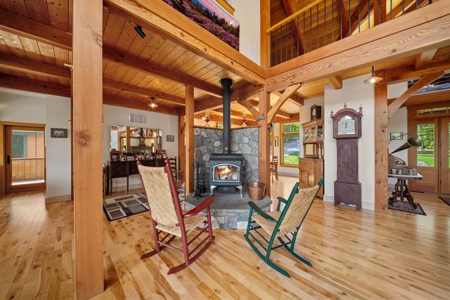 119 Moat View Drive, Albany, NH 03813