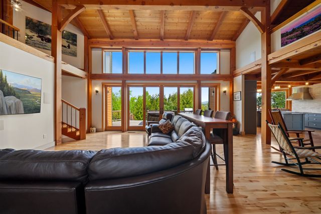 119 Moat View Drive, Albany, NH 03813