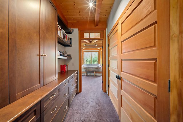 119 Moat View Drive, Albany, NH 03813