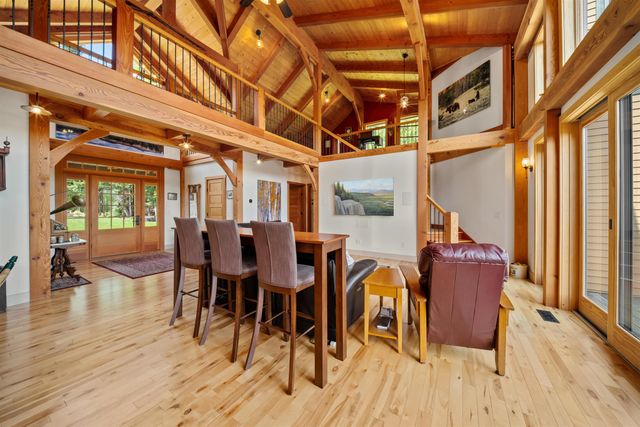 119 Moat View Drive, Albany, NH 03813