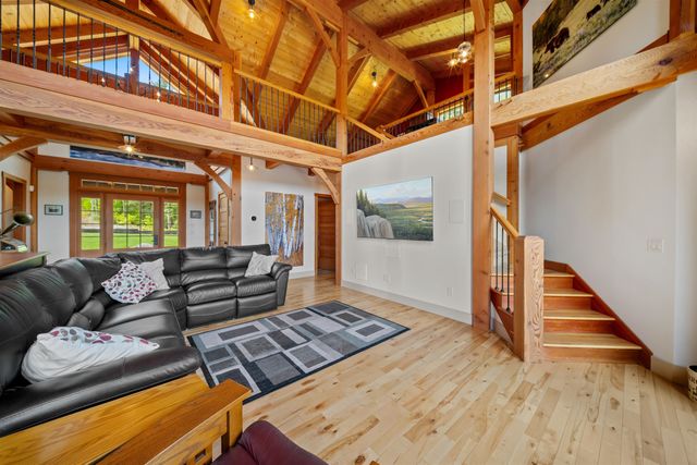 119 Moat View Drive, Albany, NH 03813