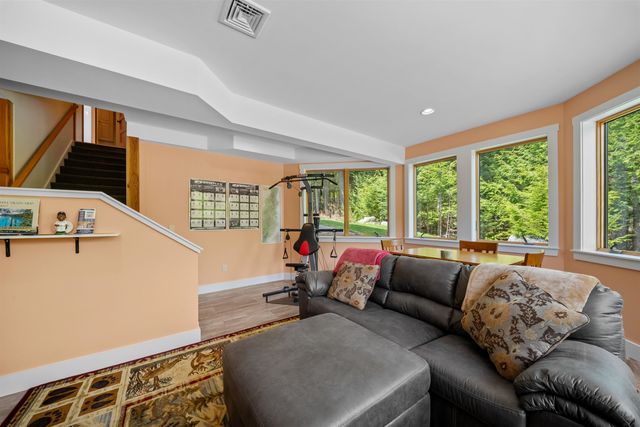 119 Moat View Drive, Albany, NH 03813