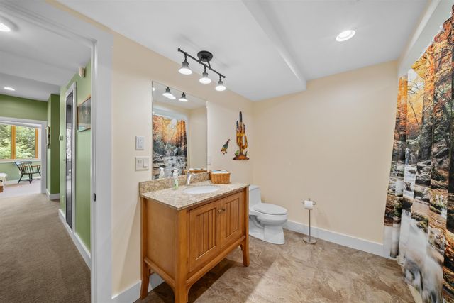 119 Moat View Drive, Albany, NH 03813