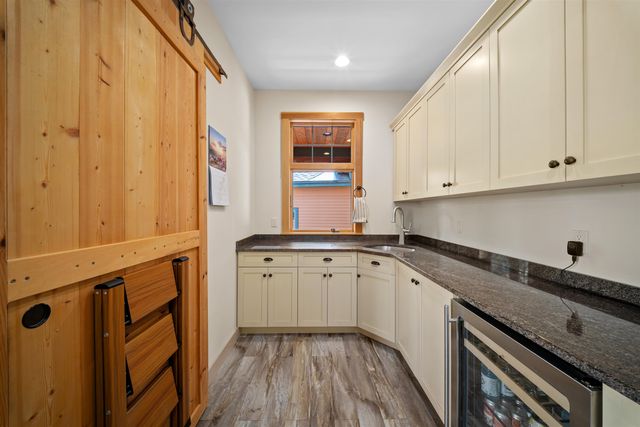 119 Moat View Drive, Albany, NH 03813
