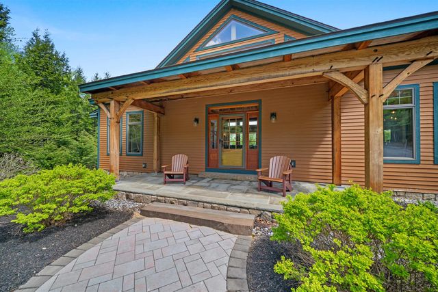 119 Moat View Drive, Albany, NH 03813