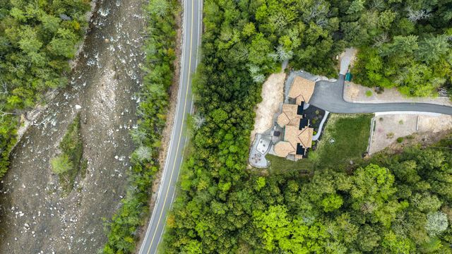 119 Moat View Drive, Albany, NH 03813