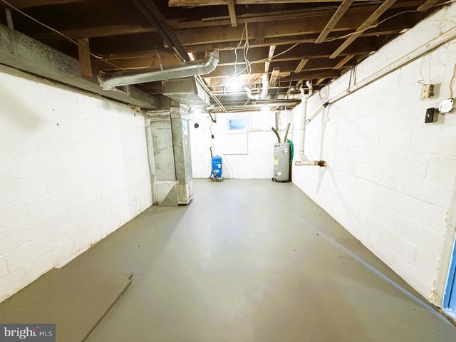 8055 MAYWOOD AVE, Pasadena, MD 21122
