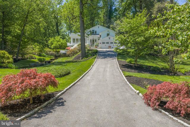 15 PAPER MILL RD, Newtown Square, PA 19073