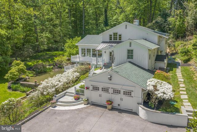 15 PAPER MILL RD, Newtown Square, PA 19073