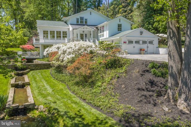 15 PAPER MILL RD, Newtown Square, PA 19073