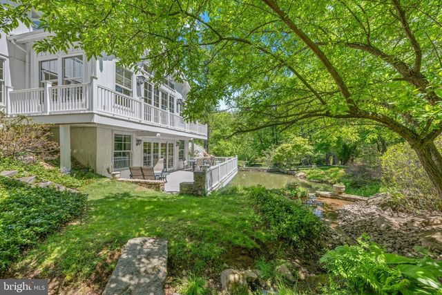 15 PAPER MILL RD, Newtown Square, PA 19073