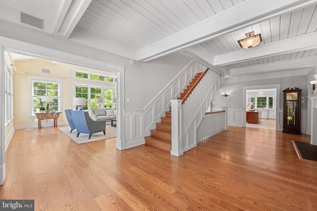 15 PAPER MILL RD, Newtown Square, PA 19073