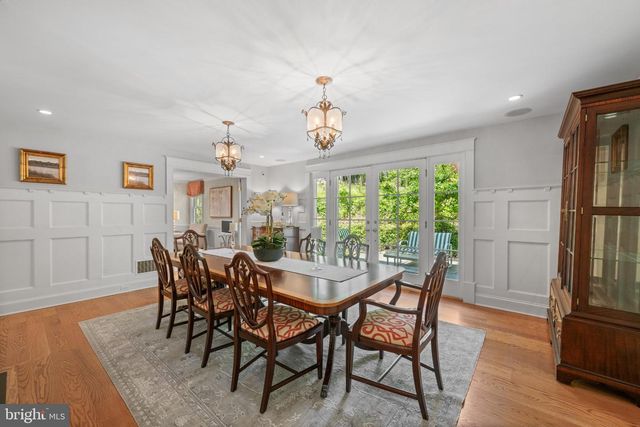 15 PAPER MILL RD, Newtown Square, PA 19073
