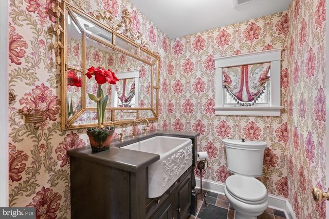 15 PAPER MILL RD, Newtown Square, PA 19073