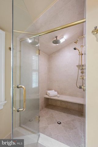 15 PAPER MILL RD, Newtown Square, PA 19073