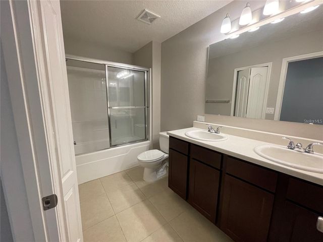 3827 STRAFFORD PLACE, Lakeland, FL 33810
