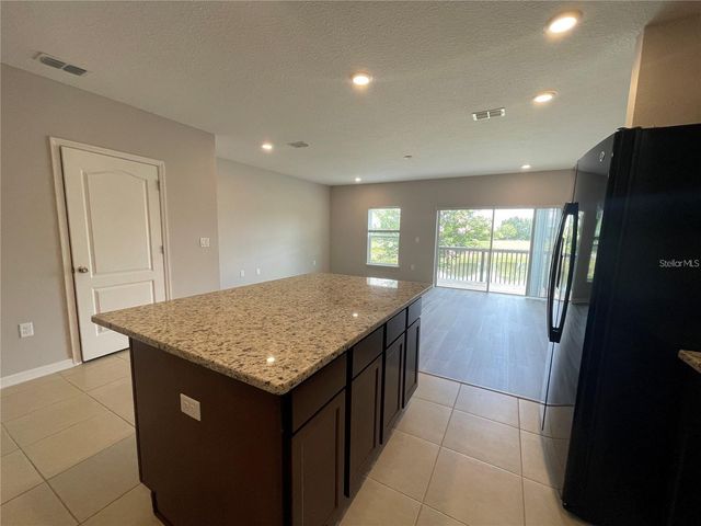 3827 STRAFFORD PLACE, Lakeland, FL 33810