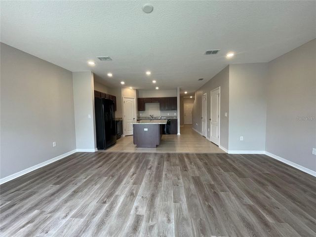 3827 STRAFFORD PLACE, Lakeland, FL 33810