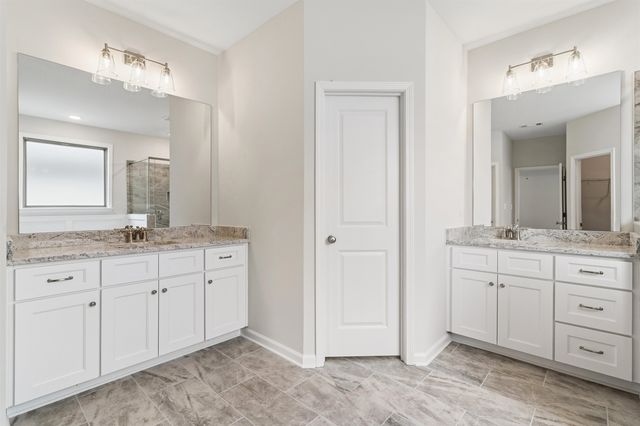 50 SUGALINA VALLEY DR, Oakland, TN 38060