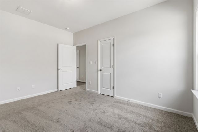 50 SUGALINA VALLEY DR, Oakland, TN 38060