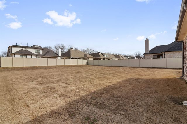 50 SUGALINA VALLEY DR, Oakland, TN 38060