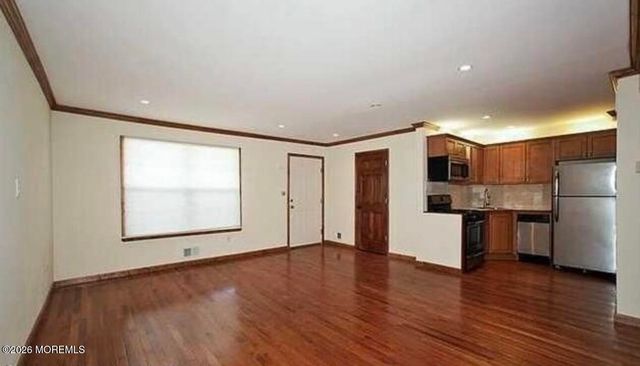 68 5th Street 7, Highlands, NJ 07732