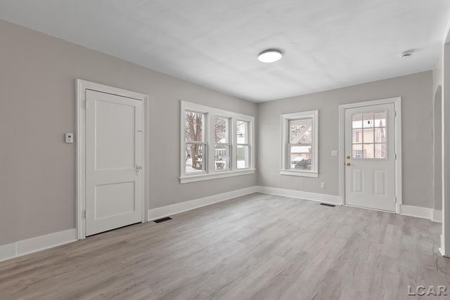 822 Elm Street, Adrian, MI 49221