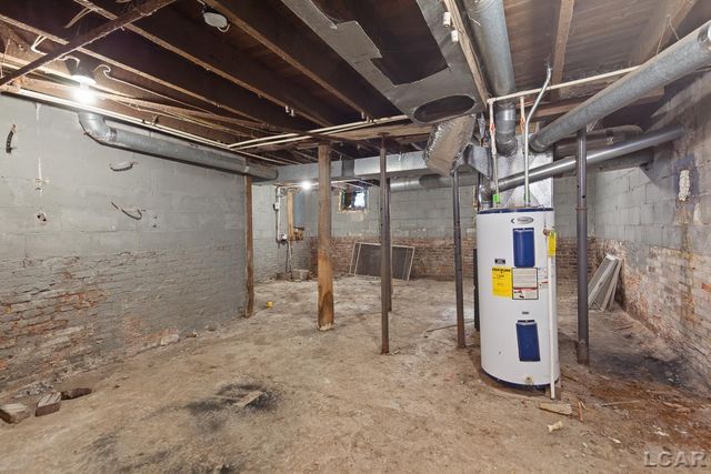 822 Elm Street, Adrian, MI 49221