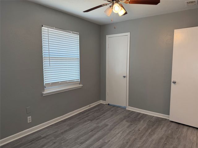 2507 Normont Circle, Fort Worth, TX 76103