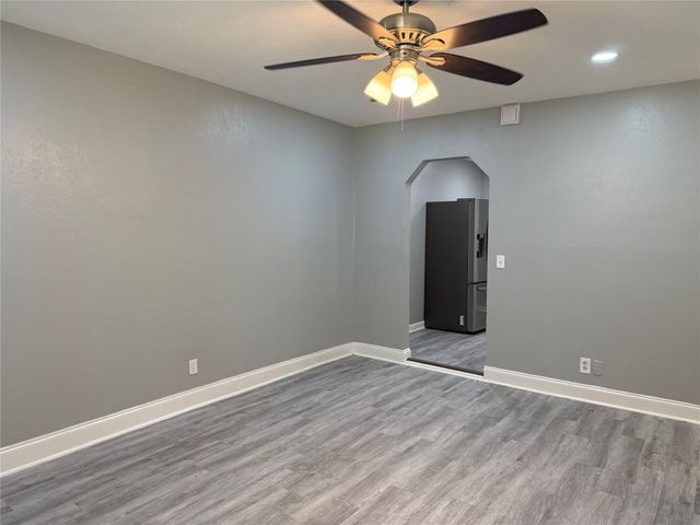 2507 Normont Circle, Fort Worth, TX 76103