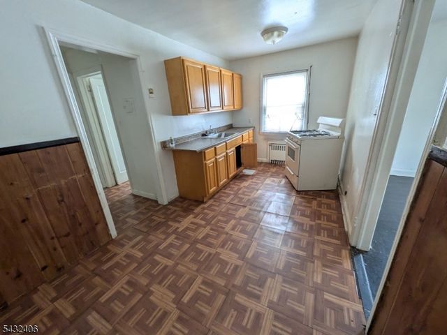 321 Union Ave, Irvington Twp., NJ 07111