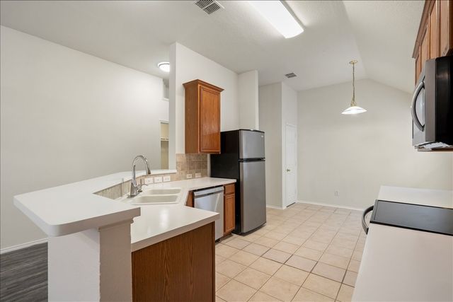 7225 Chinquapin Drive, Frisco, TX 75033