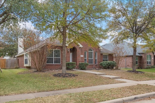 7225 Chinquapin Drive, Frisco, TX 75033