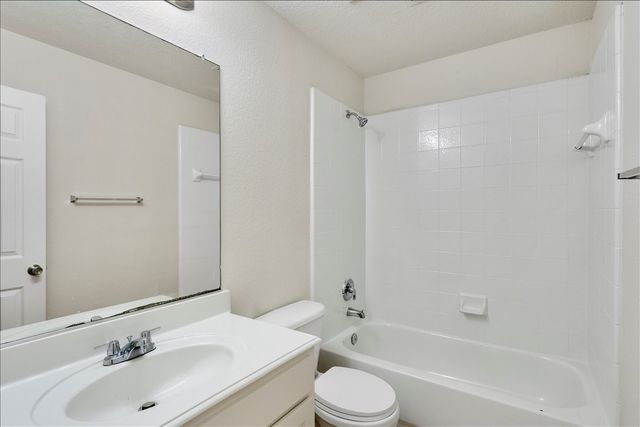 7225 Chinquapin Drive, Frisco, TX 75033