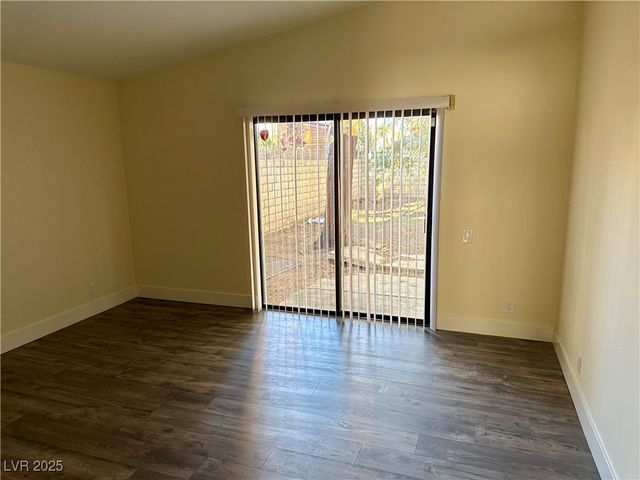 2624 SIDONIA Avenue, Las Vegas, NV 89102