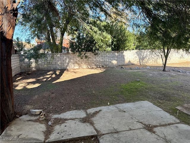 2624 SIDONIA Avenue, Las Vegas, NV 89102