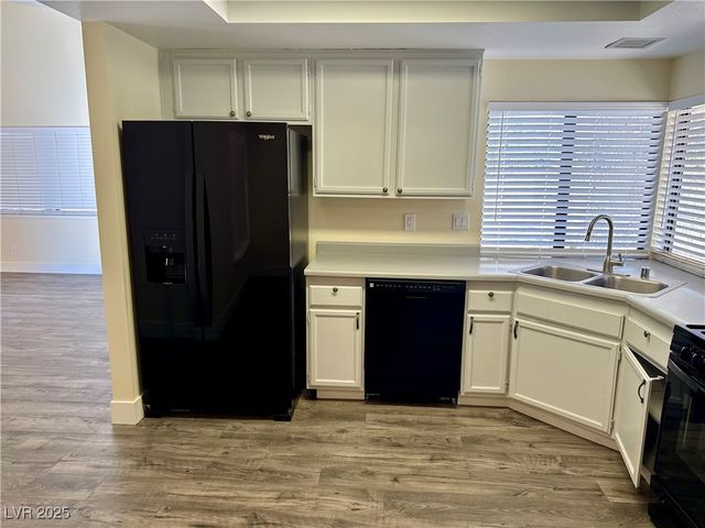 2624 SIDONIA Avenue, Las Vegas, NV 89102