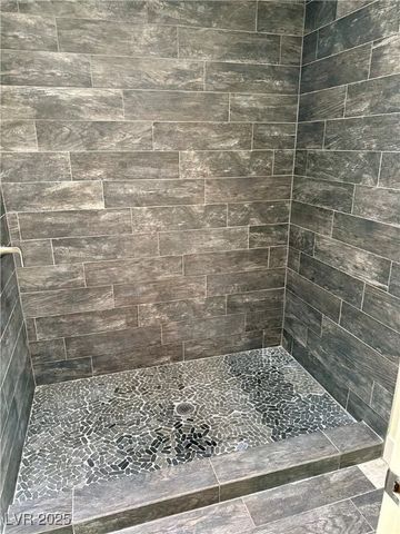 2624 SIDONIA Avenue, Las Vegas, NV 89102