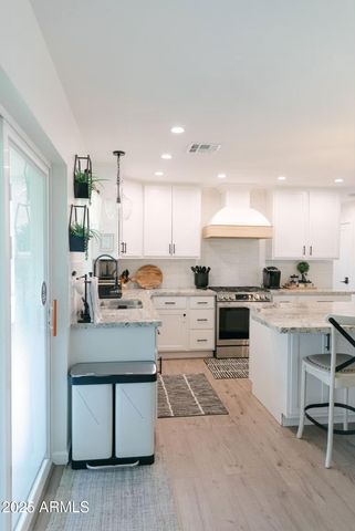 7715 E AVALON Drive, Scottsdale, AZ 85251