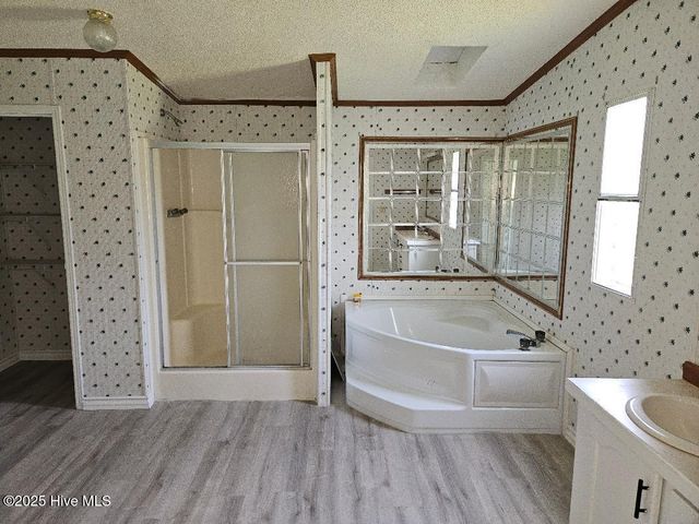 686 Casey Road, Kinston, NC 28504