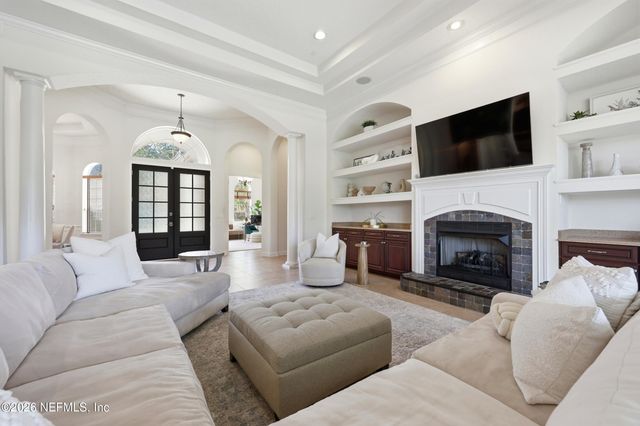 4141 EAGLE LANDING Parkway, Orange Park, FL 32065