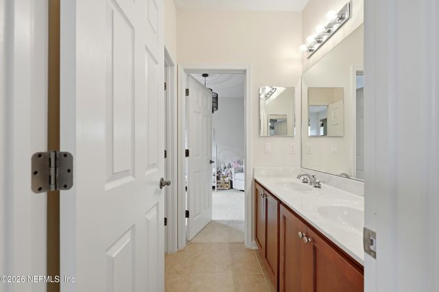 4141 EAGLE LANDING Parkway, Orange Park, FL 32065